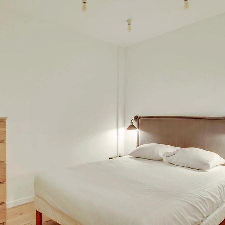 Central & Stylish Renovated Parisian Apt / 6-8 Guests Extérieur photo